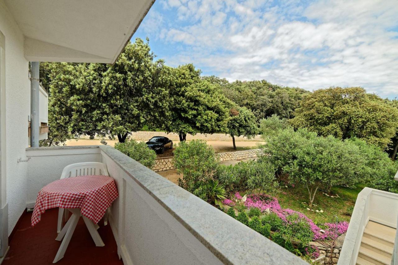 App&Rooms Anica Kampor Extérieur photo