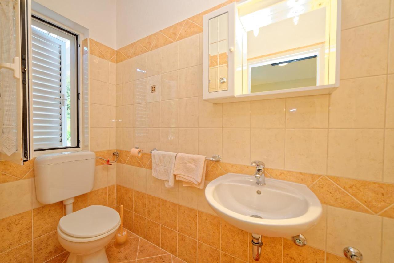 App&Rooms Anica Kampor Extérieur photo