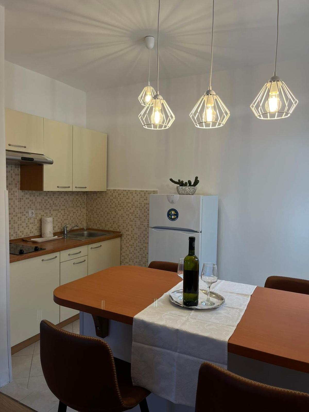 App&Rooms Anica Kampor Extérieur photo